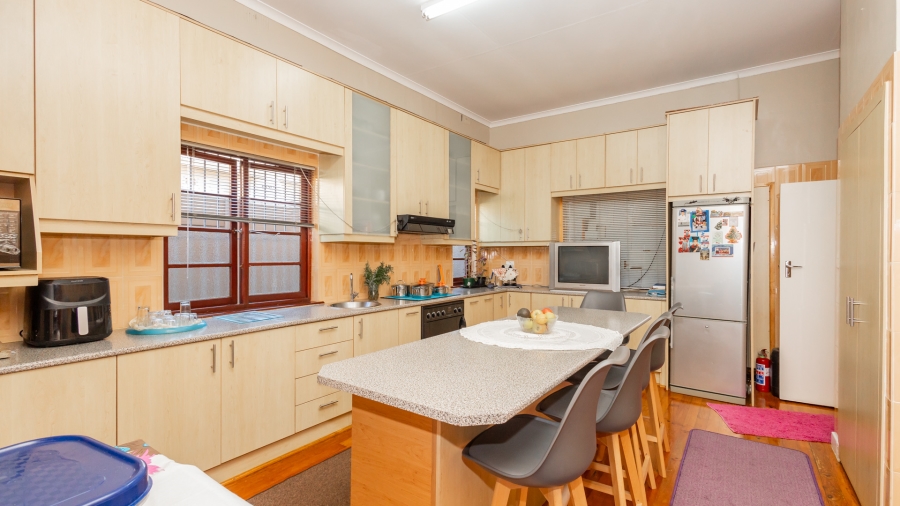 3 Bedroom Property for Sale in Goodwood Estate Western Cape